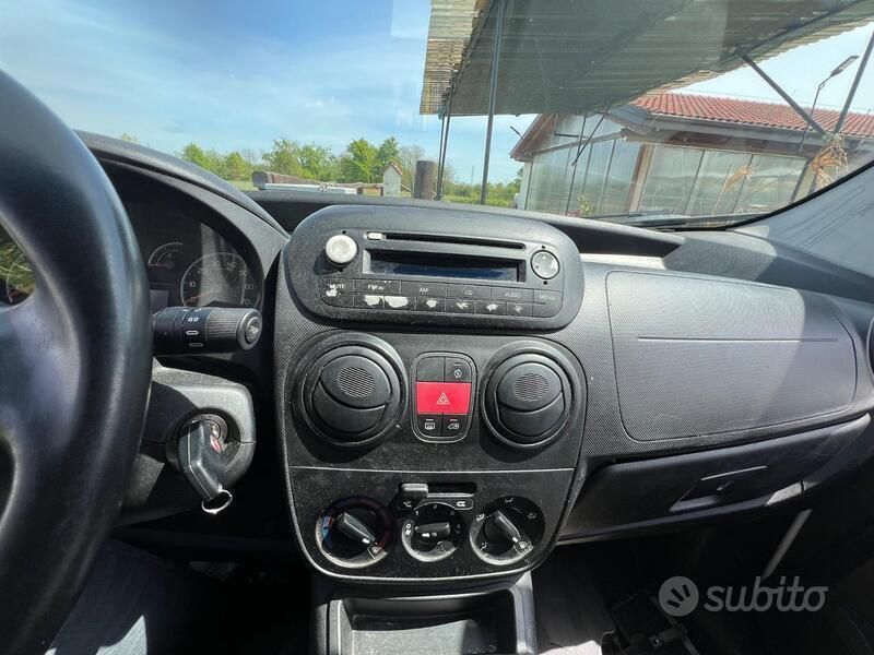 Usata Fiat Fiorino 75 CV (55 kW) 2012 Bianco Monovolume