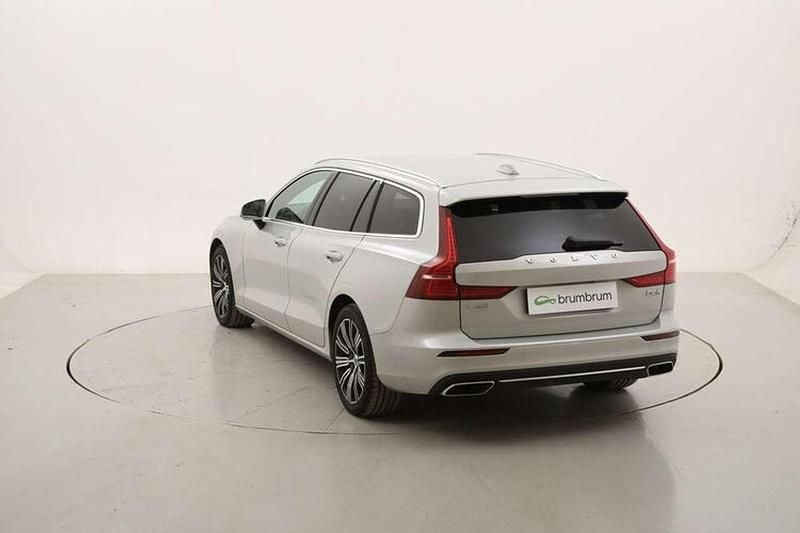 Usata Volvo V60 Inscription 190 CV (139 kW) 2020 Argento Station wagon