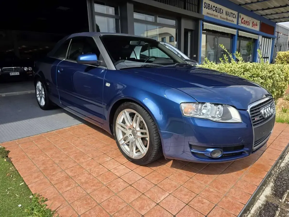 Usata Audi A4 Cabriolet S-Line 200 CV (147 kW) 2006 Blu/azzurro Cabrio