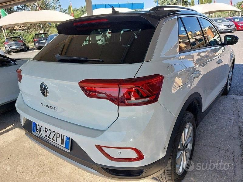Usata VW T-Roc Life 150 CV (110 kW) 2022 Bianco SUV