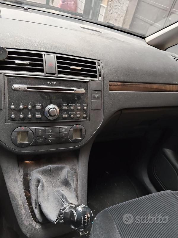 Usata Ford C-MAX 115 CV (84 kW) 2005 Grigio Monovolume