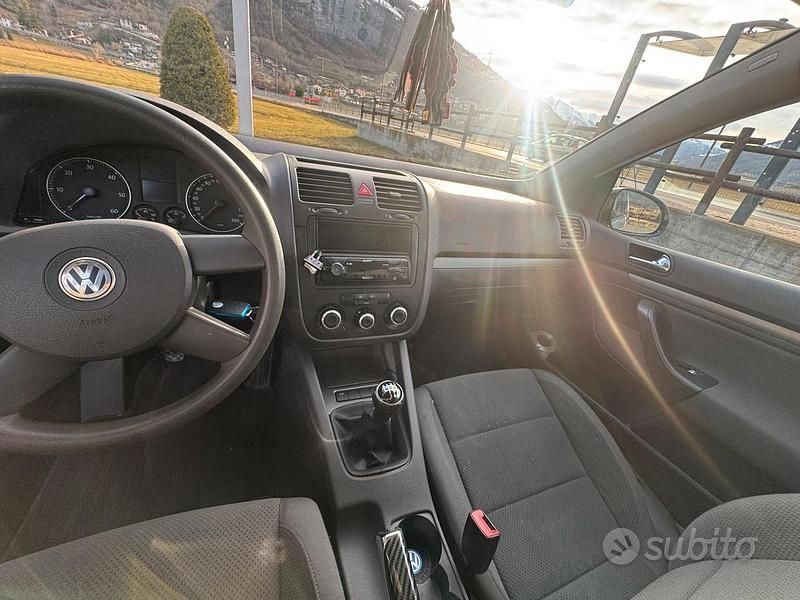 Usata VW Golf IV Comfortline 140 CV (102 kW) 2004 Berlina