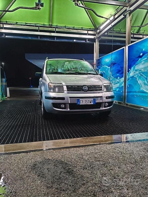 Usata Fiat Panda 60 CV (44 kW) 2006 Grigio Berlina