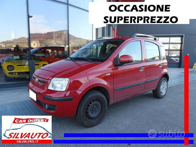 Usata Fiat Panda Dynamic 60 CV (44 kW) 2009 Rosso Utilitaria