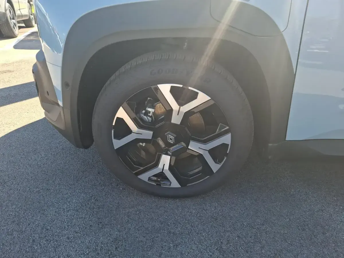 Nuova Renault 4 E-Tech Komfort 110 kW (150 CV) 2025 Blu SUV