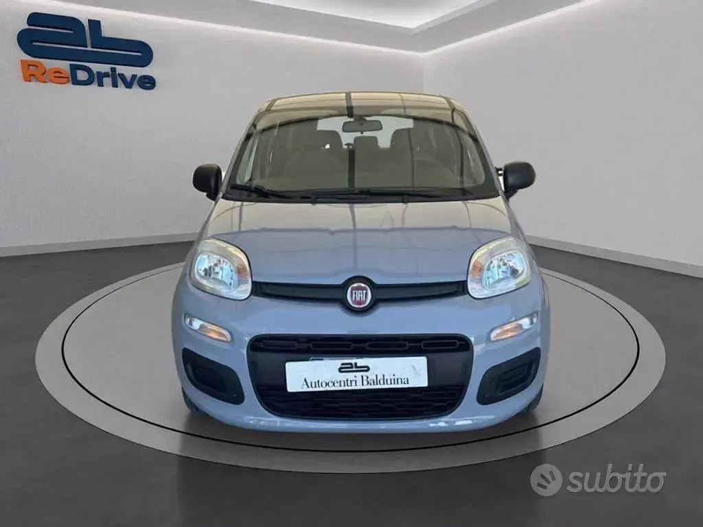 Usata Fiat Panda S 70 CV (51 kW) 2022 Grigio urano Utilitaria