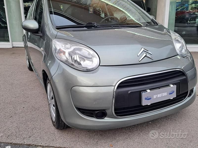 Usata Citroën C1 67 CV (49 kW) 2010 Grigio Utilitaria
