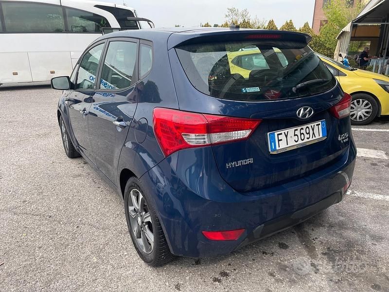 Usata Hyundai i20 125 CV (91 kW) 2019 Blu Utilitaria