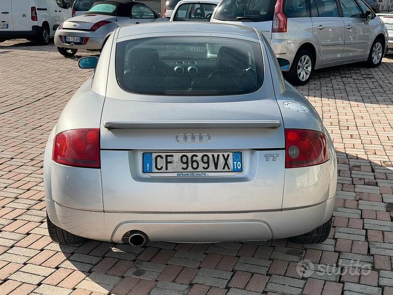 Usata Audi TT 179 CV (131 kW) 2002 Grigio Coupé