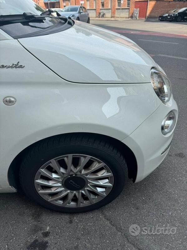 Usata Fiat 500 Dolcevita 70 CV (51 kW) 2021 Bianco Utilitaria