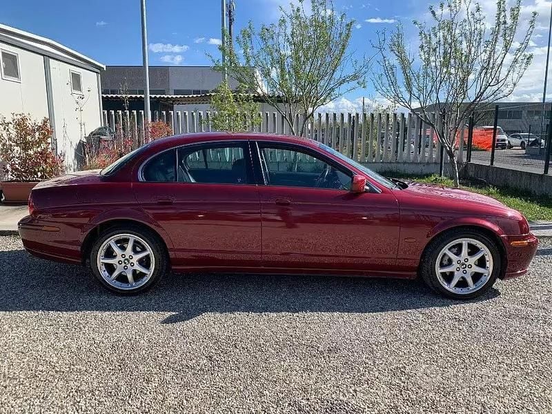 Usata Jaguar S-Type S 238 CV (175 kW) 2004 Bordeaux Berlina