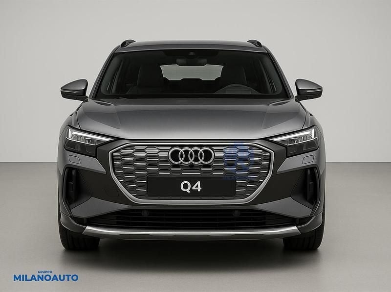 Usata Audi Q4 Sportback e-tron S-Line 210 kW (286 CV) 2024 Grigio SUV