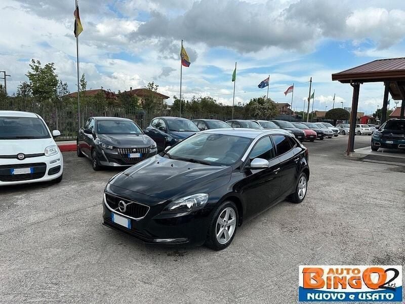 Nero Usata 2018 Volvo V40 R-Design Station wagon | 13.498 € (Ottimo prezzo) - Immagine 1/4