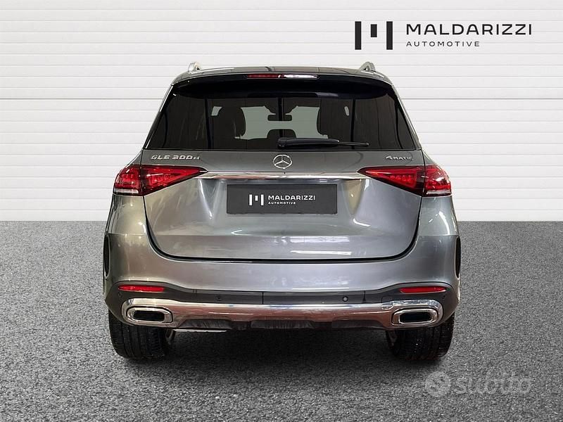 Usata Mercedes GLE300 Premium 272 CV (200 kW) 2023 Grigio SUV