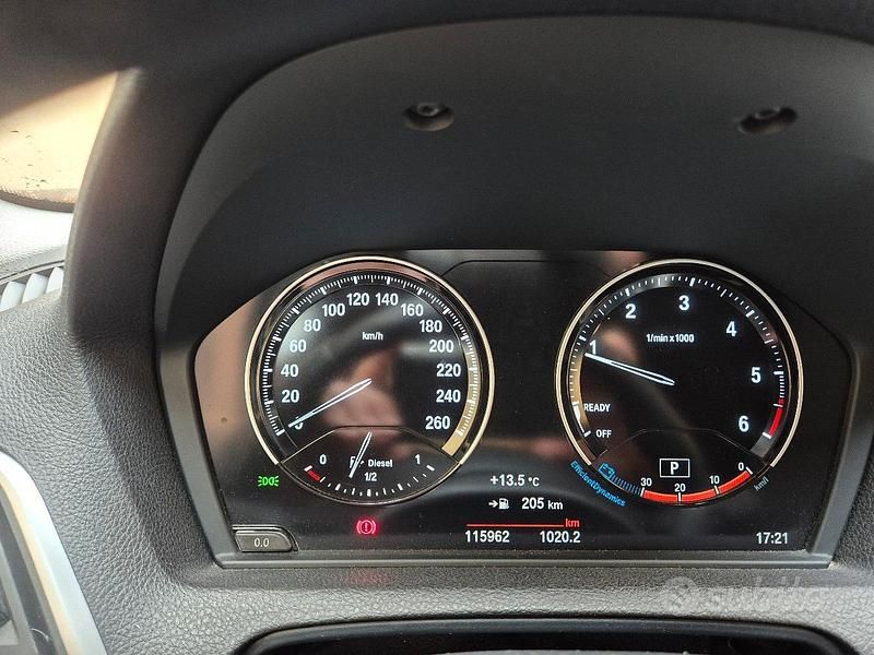 Usata BMW 118 150 CV (110 kW) 2019 Grigio Utilitaria