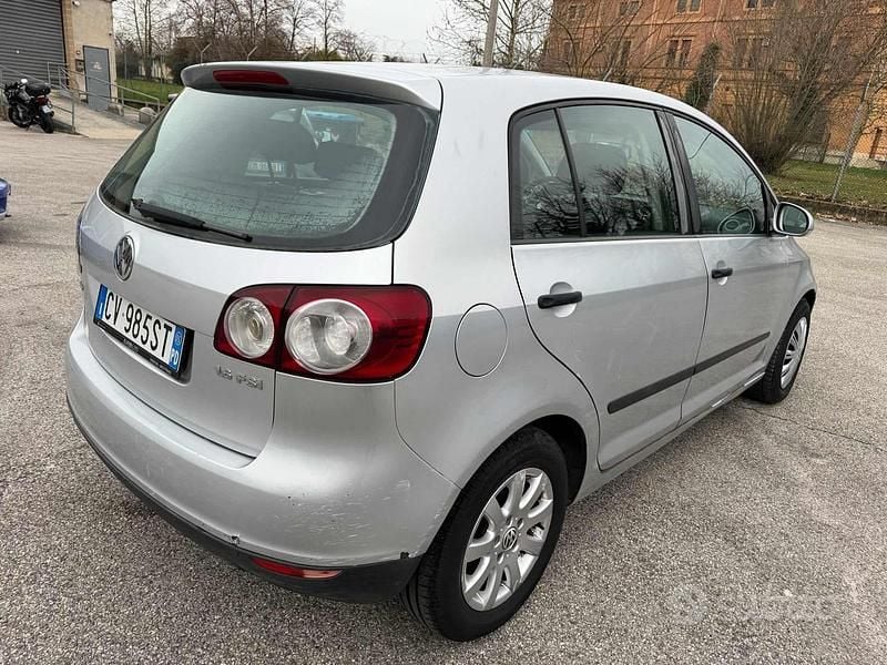 Usata VW Golf Plus Cross Sportline 115 CV (84 kW) 2005 Grigio Monovolume