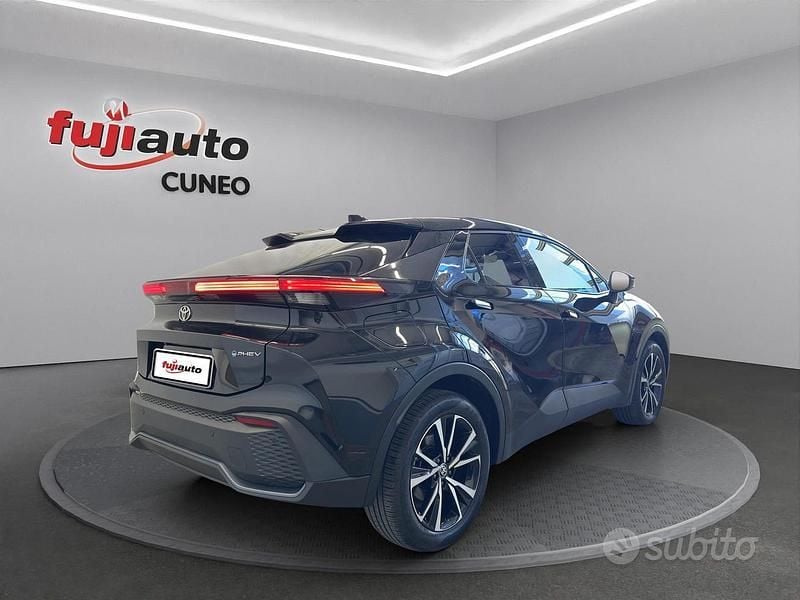 Usata Toyota C-HR Eco 223 CV (164 kW) 2025 Black met SUV