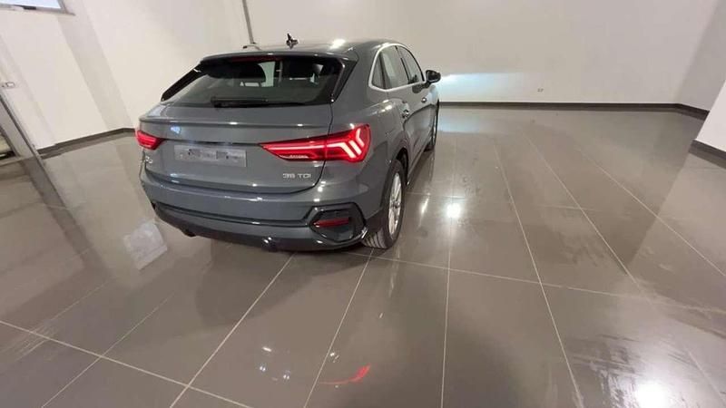 Usata Audi Q3 Business Plus 150 CV (110 kW) 2024 Grigio nano SUV