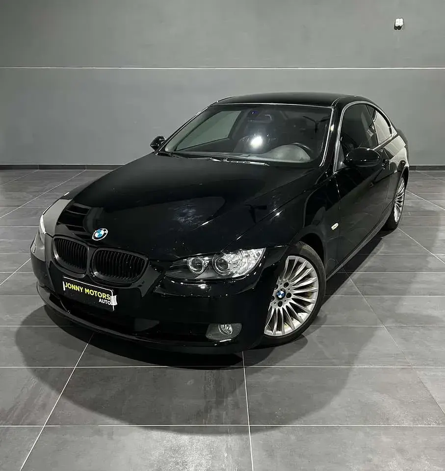 Usata BMW 325 218 CV (160 kW) 2009 Nero Coupé
