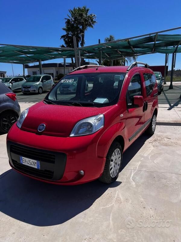 Usata Fiat Qubo Trekking 77 CV (56 kW) 2011 Rosso Monovolume