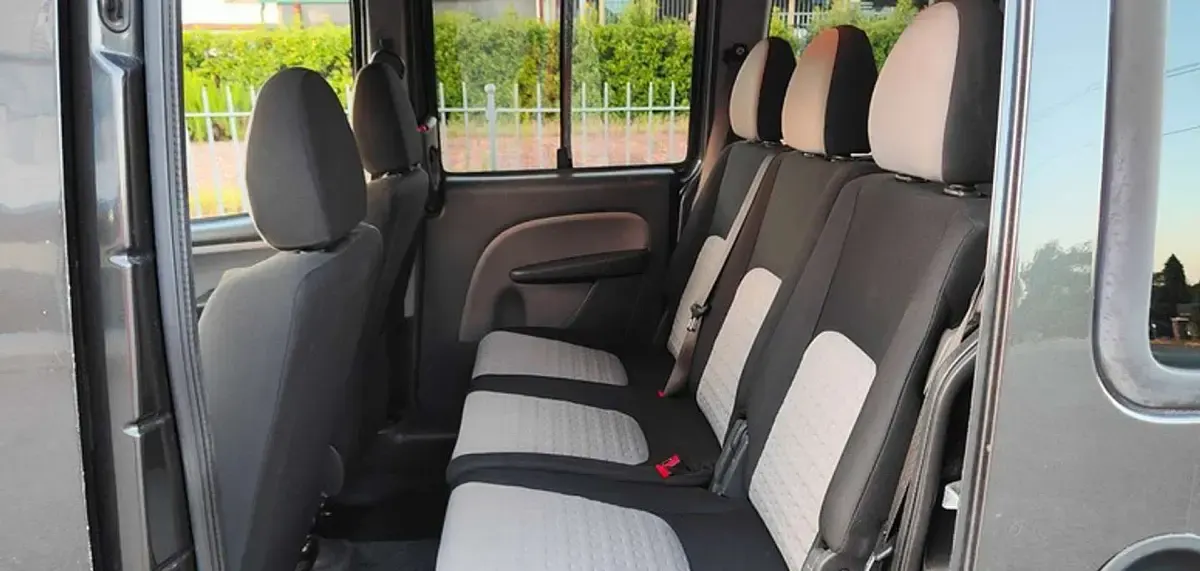 Käytetty Fiat Doblò Active 90 HP (66 kW) 2010 Tila-auto