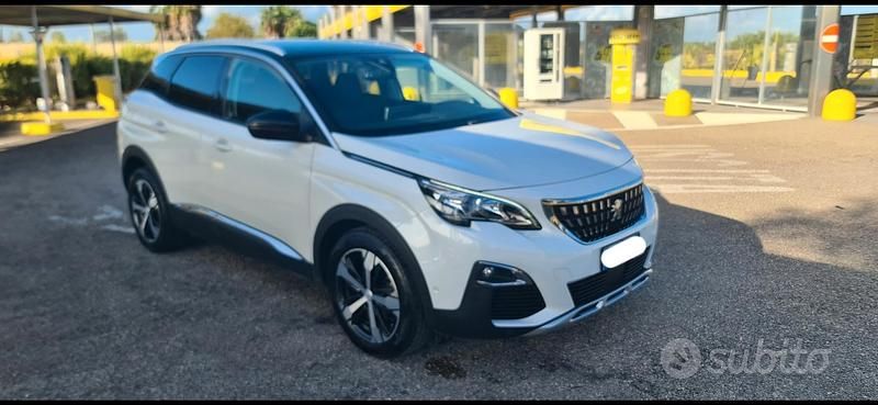 Usata Peugeot 3008 2018 Bianco SUV
