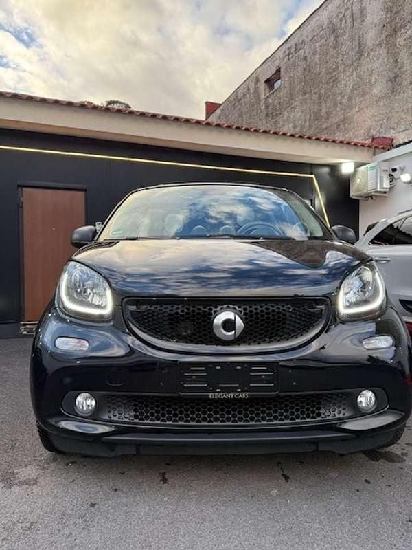 Usata Smart ForFour Passion 90 CV (66 kW) 2018 Nero Utilitaria
