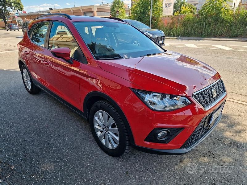 Usata Seat Arona Style 89 CV (65 kW) 2020 Rosso SUV