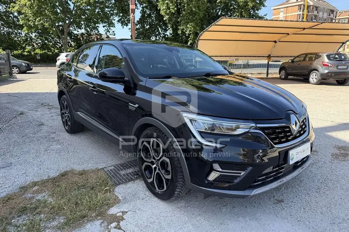 Usata Renault Arkana Techno 94 CV (69 kW) 2023 Nero SUV