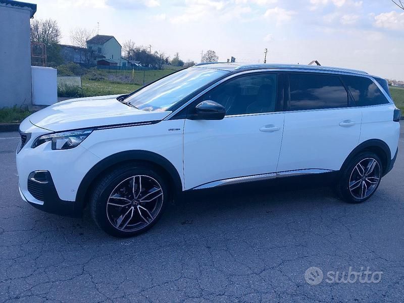Usata Peugeot 5008 GT-line 130 CV (95 kW) 2018 Bianco SUV