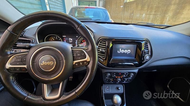 Usata Jeep Compass Limited 120 CV (88 kW) 2018 Nero SUV
