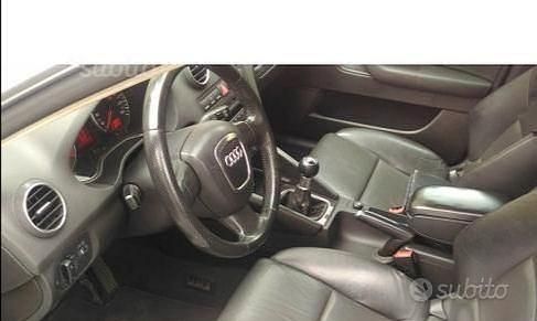 Usata Audi A3 Ambition 140 CV (102 kW) 2005 Grigio Berlina
