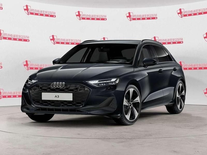 Usata Audi A3 Advanced 150 CV (110 kW) 2025 Grigio Utilitaria
