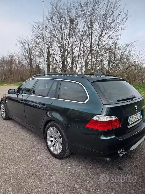 Usata BMW 530 M Sport 235 CV (172 kW) 2007 Verde Station wagon