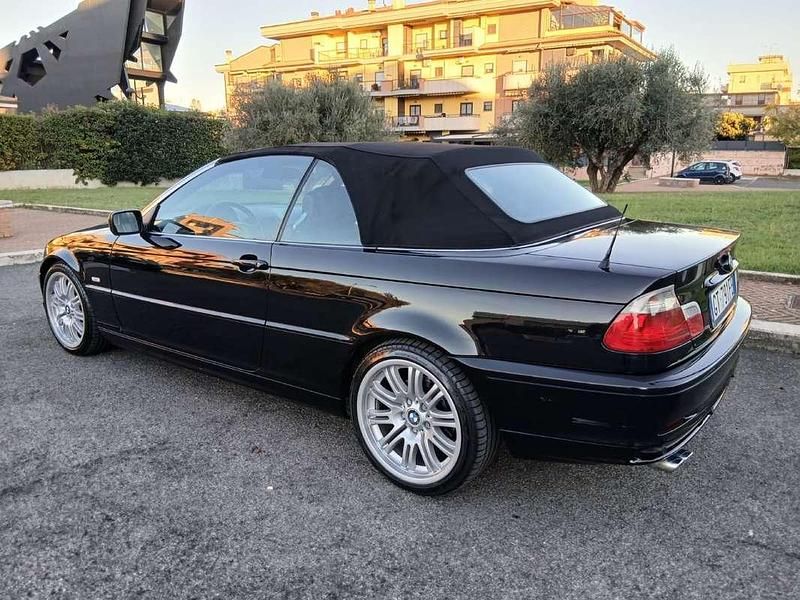 Usata BMW 325 192 CV (141 kW) 2002 Cabrio