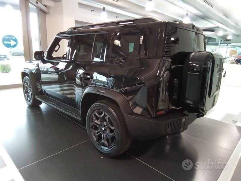 Nuova ICH-X K3 245 CV (180 kW) 2025 Nero SUV