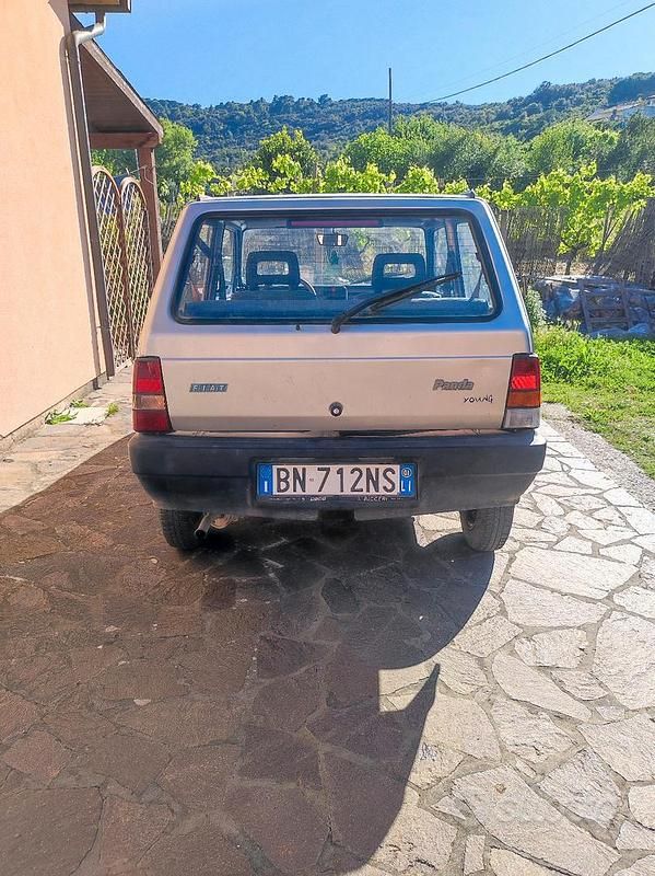 Usata Fiat Panda 39 CV (28 kW) 2001 Grigio Berlina
