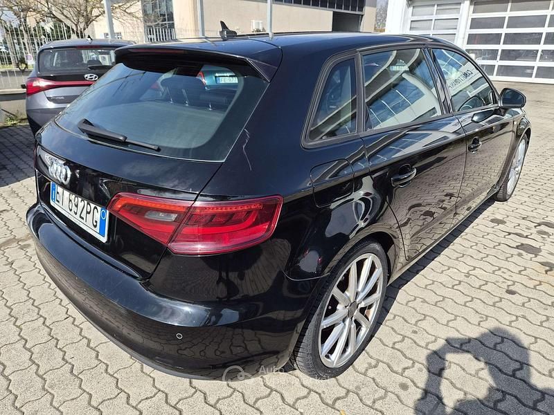 Usata Audi A3 S-Line 184 CV (135 kW) 2013 Nero Berlina
