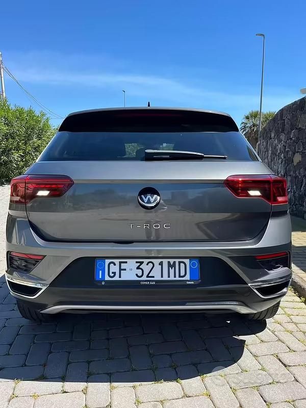 Usata VW T-Roc Advance 115 CV (84 kW) 2021 Grigio SUV