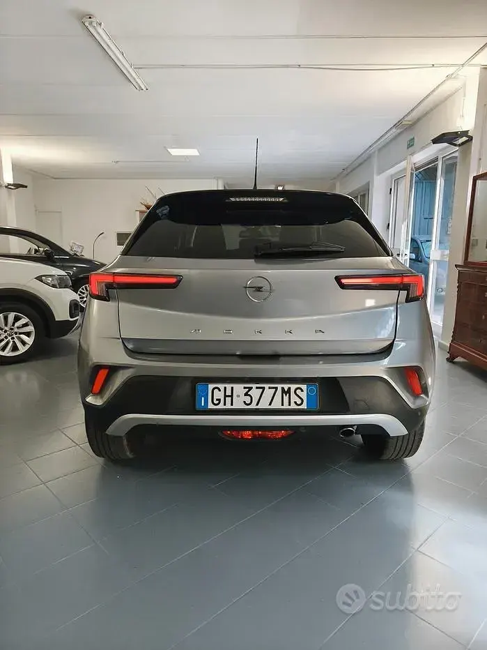 Usata Opel Mokka Elegance 110 CV (80 kW) 2021 Grigio SUV