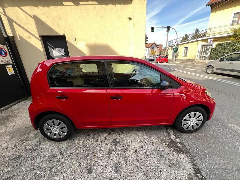 Usata VW up! take up! 68 CV (50 kW) 2018 Rosso Utilitaria
