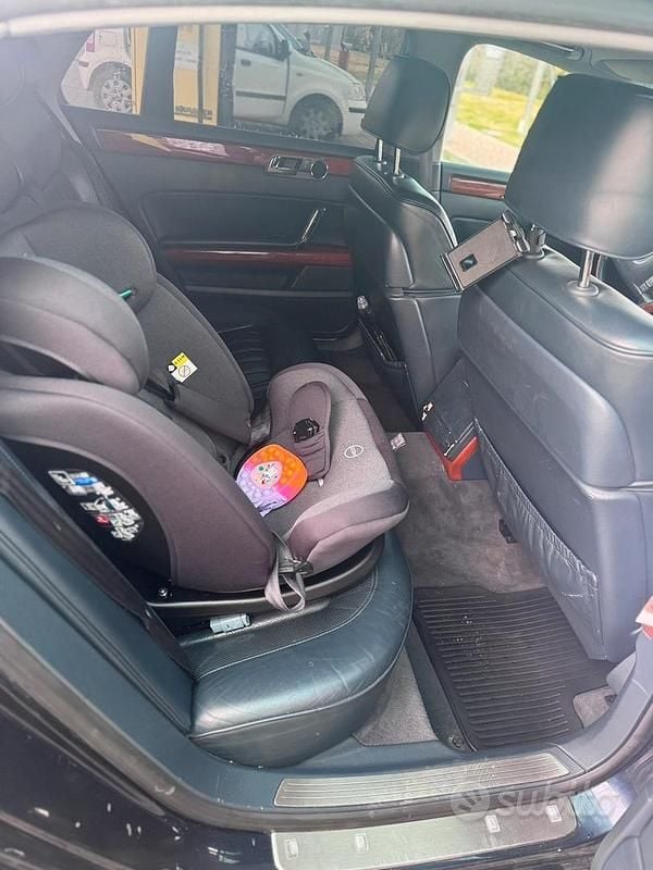 Usata VW Phaeton 313 CV (230 kW) 2007 Blu Berlina