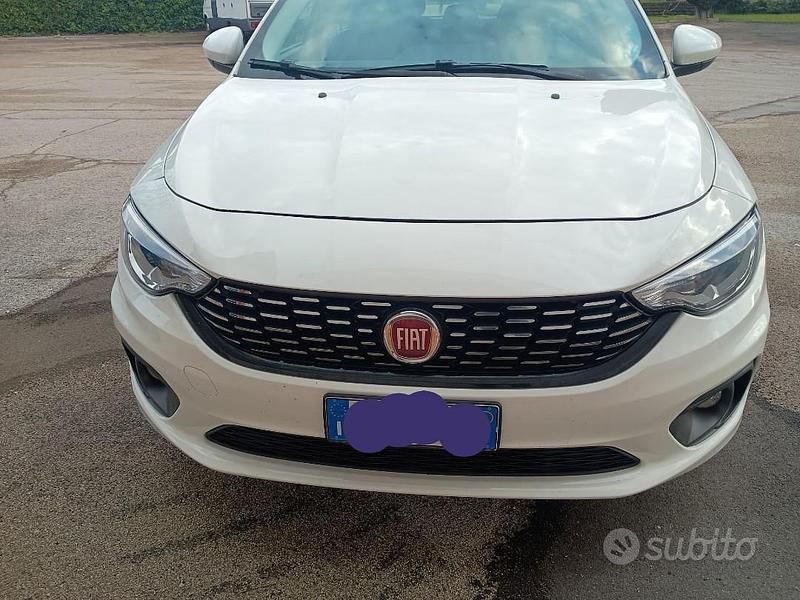Usata Fiat Tipo Business 95 CV (69 kW) 2017 Bianco Station wagon