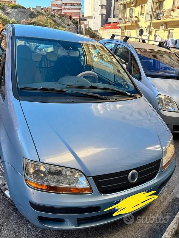 Usata Fiat Idea 95 CV (69 kW) 2003 Monovolume