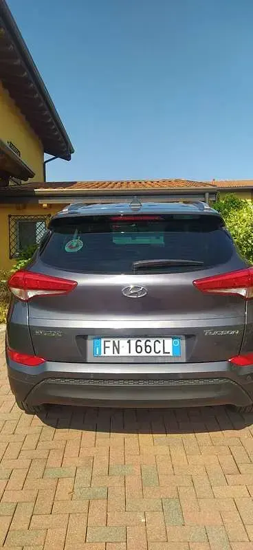 Usata Hyundai Tucson Xpossible 141 CV (103 kW) 2018 Grigio SUV