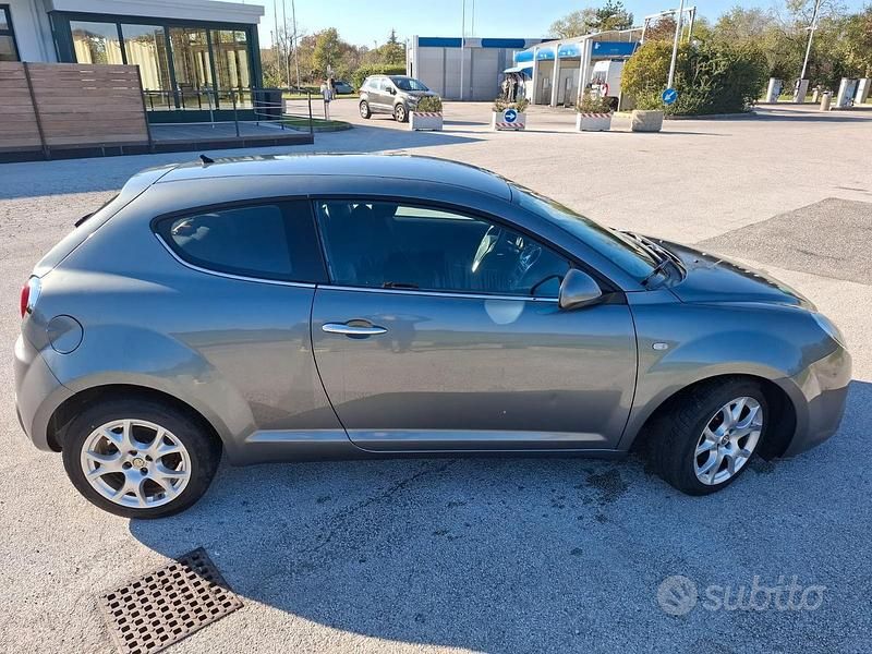 Usata Alfa Romeo MiTo Progression 90 CV (66 kW) 2009 Grigio Utilitaria