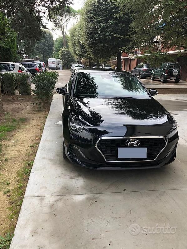 Usata Hyundai i30 140 CV (102 kW) 2018 Nero Berlina