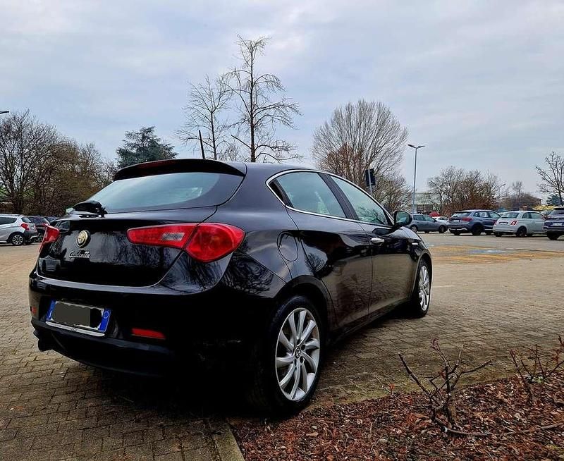 Usata Alfa Romeo Giulietta Distinctive 105 CV (77 kW) 2015 Utilitaria