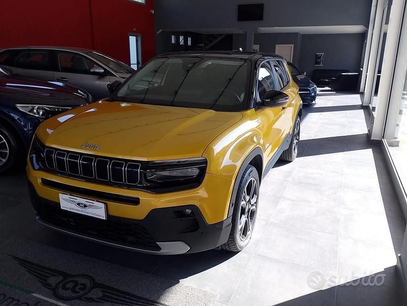 Usado Jeep Avenger 101 CV (74 kW) 2023 Amarillo SUV