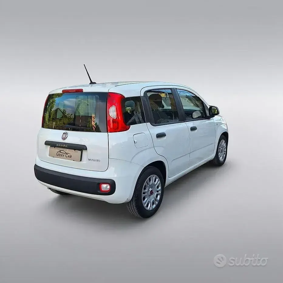 Usata Fiat Panda Easy 69 CV (50 kW) 2018 Bianco Utilitaria